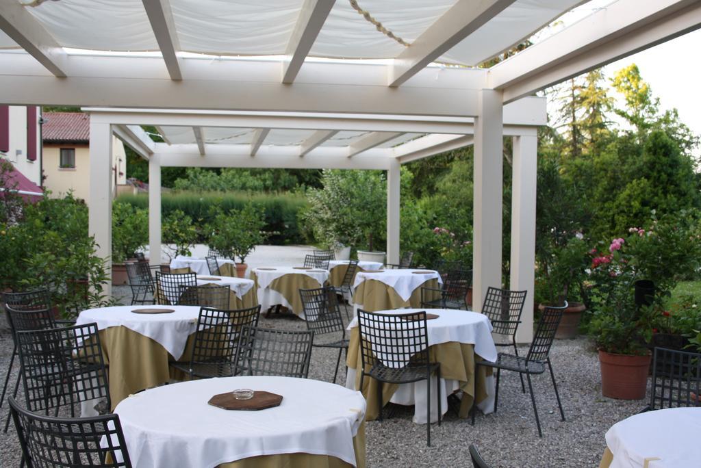 Villa Belfiore Ostellato Exterior photo