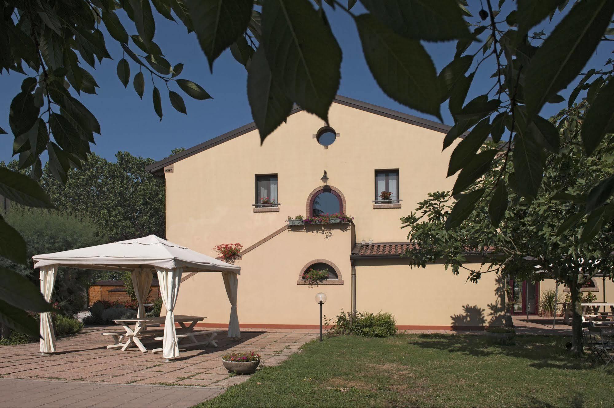 Villa Belfiore Ostellato Exterior photo